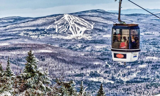 Stratton Mountain House | Skiing, snowboarding, tubing, snowshoeing and all the other winter activities!