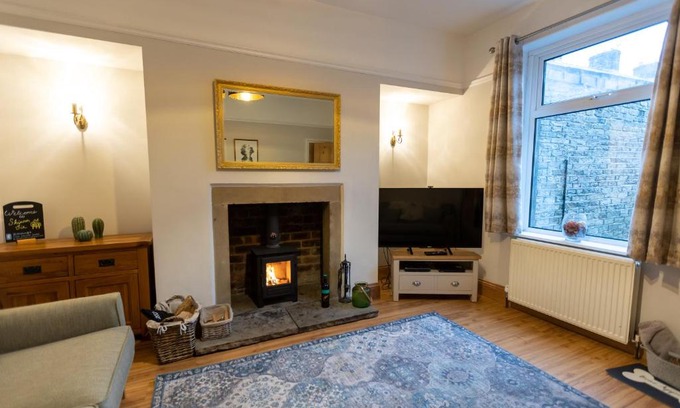 Skipton House | Skipton at Six