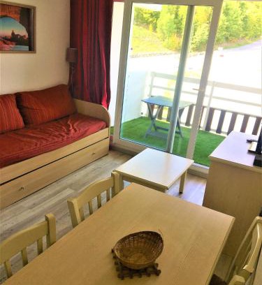Puy-Saint-Vincent Apartment | Skis aux pieds station 1600 Sun Vallée