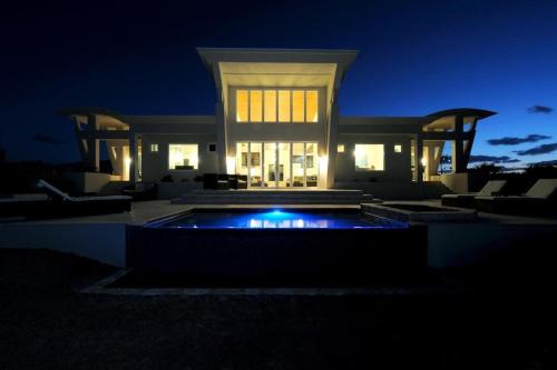 Governor's Harbour House | Sky Beach Club Rock House home