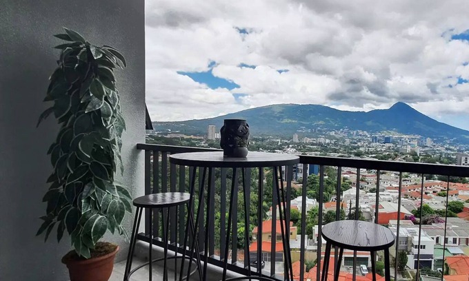 Antiguo Cuscatlan Apartment | Sky Flat 2Brm@Avitat Link w/Pooln
