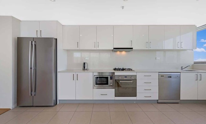 Burwood Apartment | Sky view 2B1B@burwood