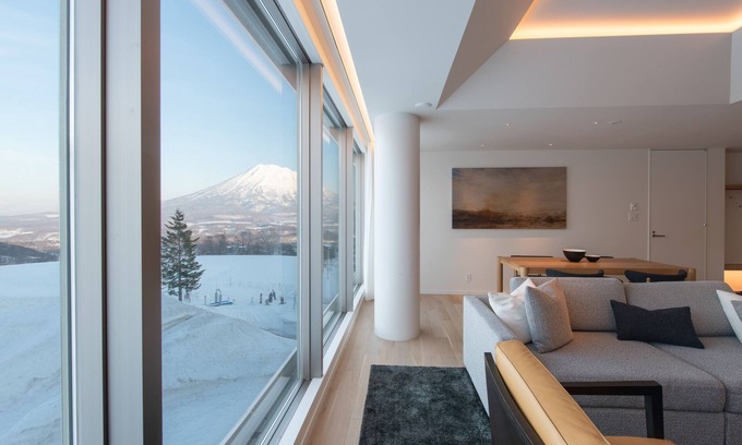 Hirafu Hotel | Skye Niseko