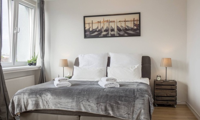 Stadtkern Apartment | Skyline-Apartment mit Blick auf Essen