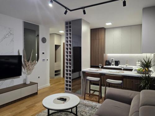 Novi Sad Apartment | Skyline Apartments Free Parking