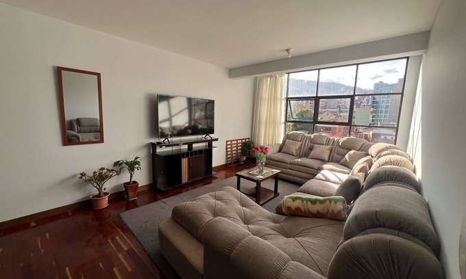 Downtown La Paz Bed & Breakfast | Skyline Suites