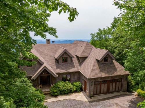 Blowing Rock House | Skytop Retreat