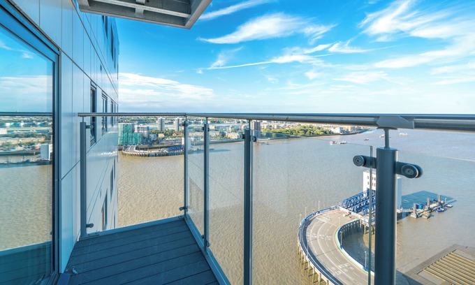 Woolwich Riverside Apartment | Skyvillion - Woolwich 2-Bed Apartments