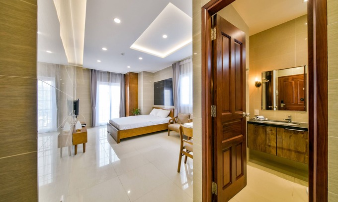 Phu Nhuan Apartment | SKYY Garden