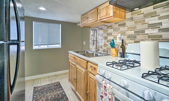 Fairpark Condo | SLC Vacation Rental Condo - 2 Mi to Downtown