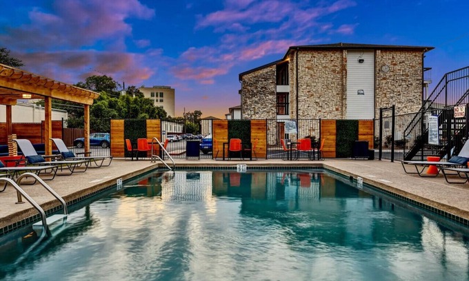 Brentwood Apartment | Sleek 1BD Retreat Only 10 Minutes to Downtown Austin