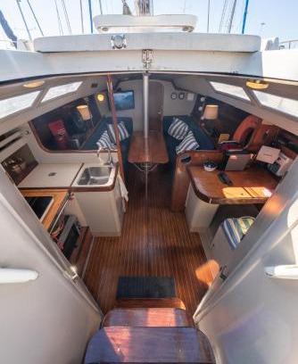 Oeiras Boat Rental | Sleep and Sail - Marina de Oeiras - Lisbon's coast