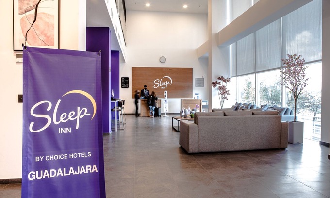 Zapopan Hotel | Sleep Inn Guadalajara Galerias