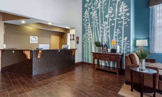 Hays Hotel | Sleep Inn & Suites Hays I-70