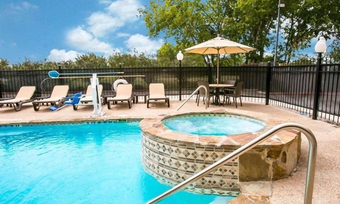 New Braunfels Hotel | Sleep Inn & Suites New Braunfels