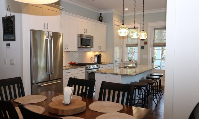 Lakeside at Blue Mountain Beach House | Sleeps 10, across from neighborhood pool, 8 minute walk to beach
