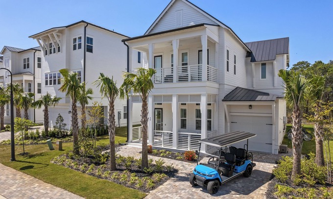 Santa Rosa Beach House | Sleeps 20 | 2 Homes, 9BDR, Arcade | Walk to Blue Mountain Beach Access & Eats