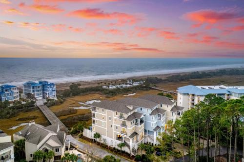 Palmetto Dunes House | Sleeps 24 Priv Beach Boardwalk Pool Ocean View 24 Bradley Cir by AvantStay