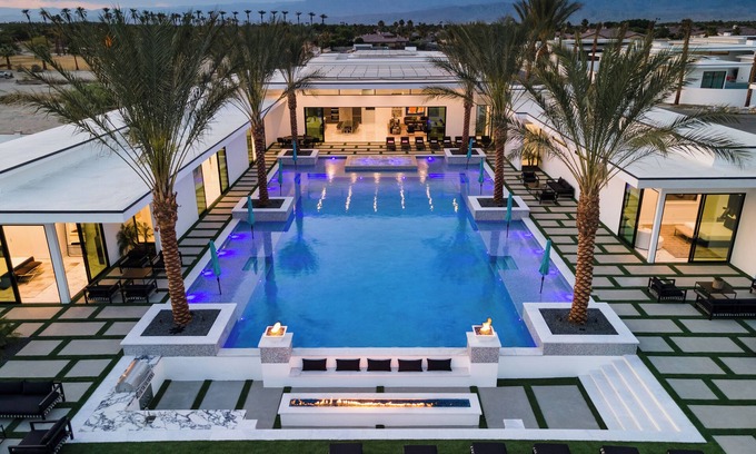 Indio Villa | Sleeps 26 | Retreat w/Pool, Hot Tub, Pickleball & Putting Green | Villa #12