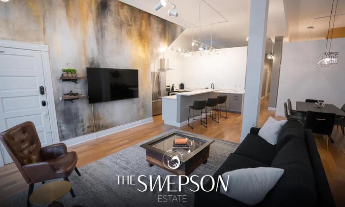 Shelby Park House | Sleeps18 9Beds 7BR 4BA Swepson Estate