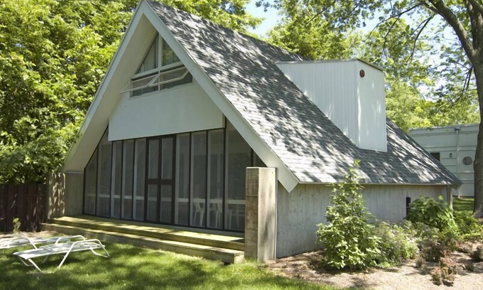 South Haven Ski Chalet | Sleepy Hollow Beach Resort introduces A-Frame J