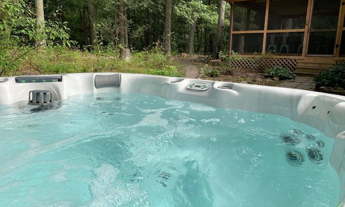 Berkeley Springs Cabin | Sleepy View Retreat