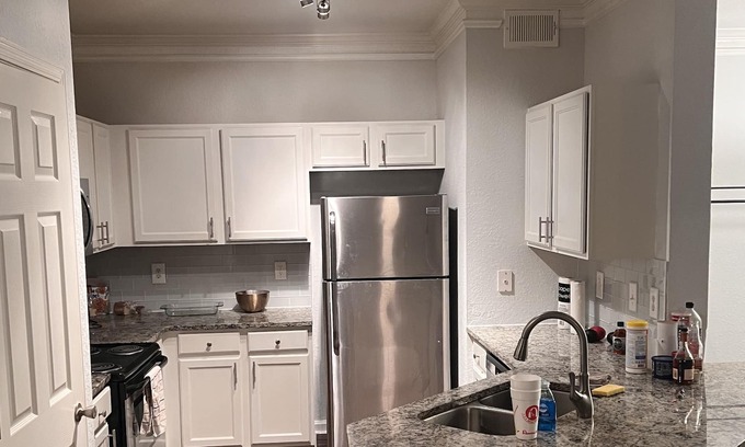 Stockbridge Apartment | (SLHW) ASSOCIATE STAY