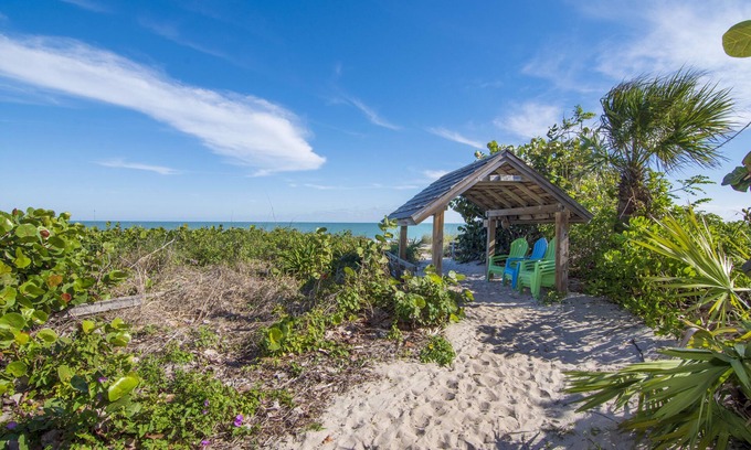 Vero Beach House | Slice of Paradise