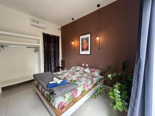 Gzira House | Sliema Central with Balcony Airconditioned and Comfortable Self Check IN