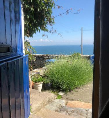Newcastle House | Slieve Donard Cottage Widows Row cottages