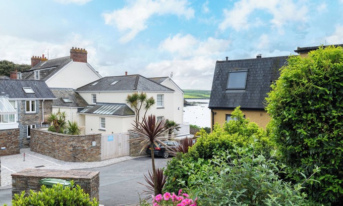 Rock Cottage | Slipway 7