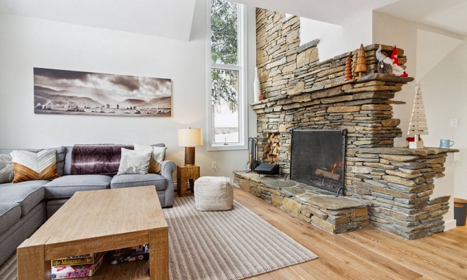 Ludlow House | Slopeside In Okemo - Beautifully Renovated Spacious Family Townhouse 3 Bedroom Townhouse by RedAwning