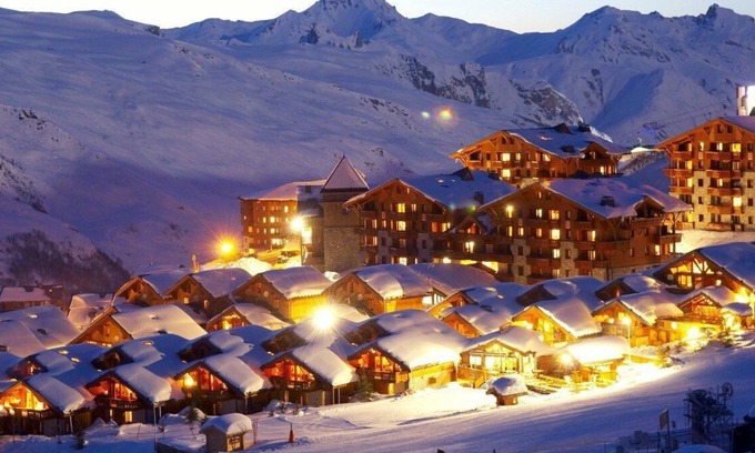 Reberty Ski Chalet | Small chalet with 3 bedrooms, its terrace and its private jacuzzi