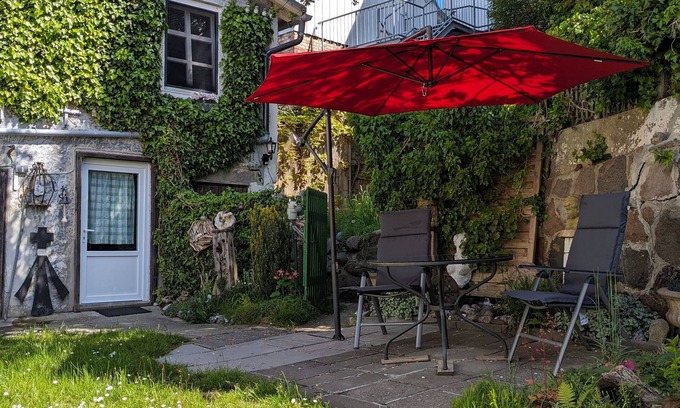 Sassnitz Cabin | Small fisherman's hut - rustic vacation home by the sea - Small fisherman's hut