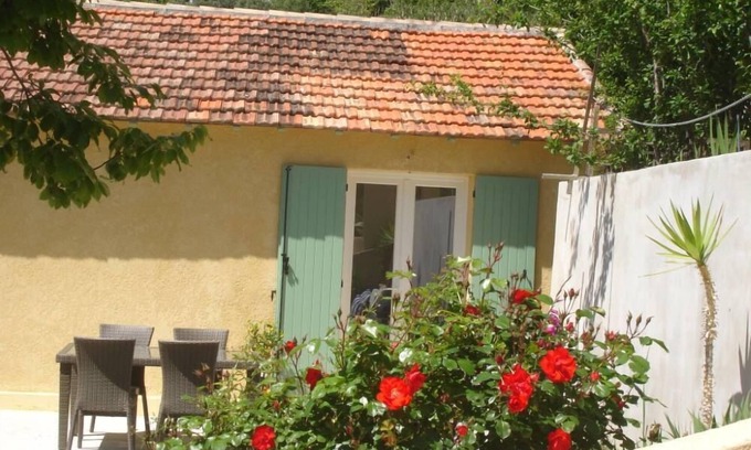 Vence Cottage | SMALL HOUSE BETWEEN SEA AND MOUNTAIN