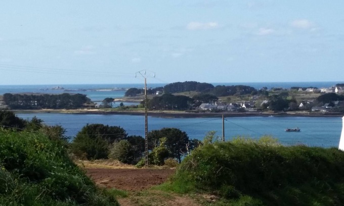 Landeda House | Small house in l'ABER WRAC'H, charming countryside and sea.