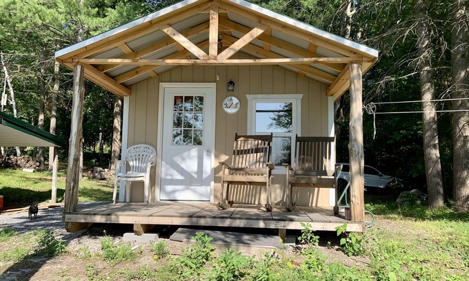Town of Macomb Cottage | Small lakefront cottage on Black Lake with dock - can sleep 13