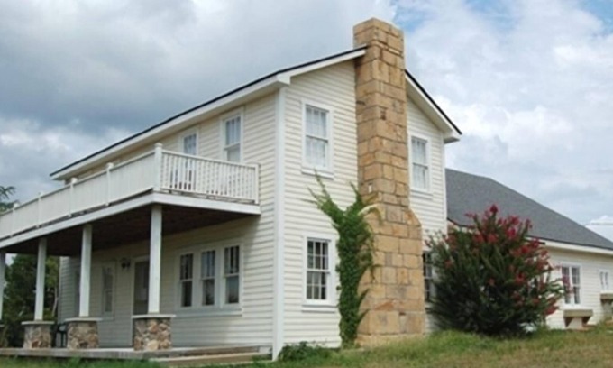 Stockton Other | Small Town USA Brings Rest, Relaxation and Great Lake Fun!
