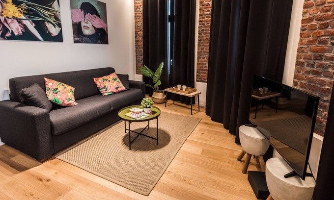 Lower Town Apartment | Smartflats Bourse