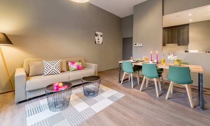 Upper Town Apartment | Smartflats Design - Schuman