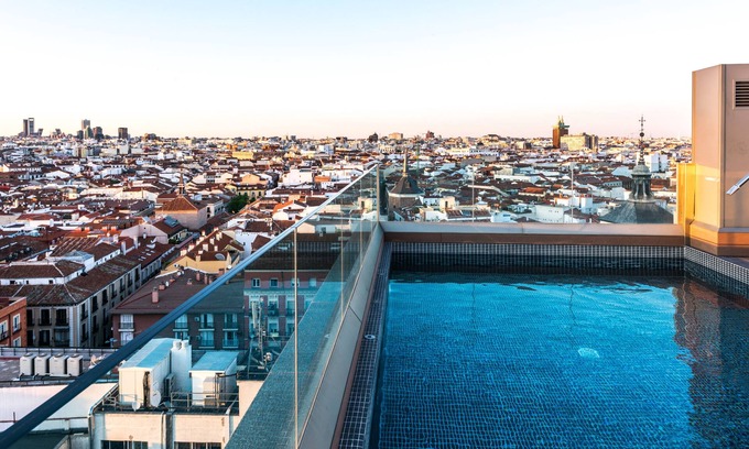 Centro Apartment | SmartRental Collection Centric II