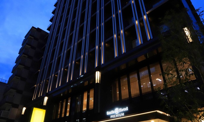 Minamisenba Hotel | Smile Hotel Premium Osaka Hommachi