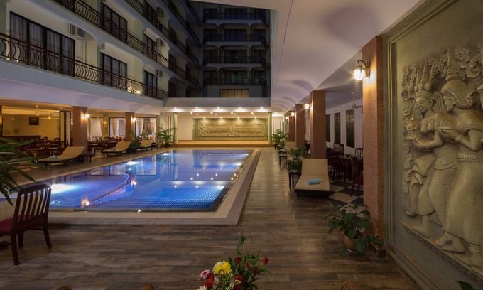 Sangkat Sla Kram Hotel | Smiling Deluxe Hotel
