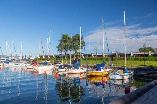 Klaipeda Hotel | Smiltynės Jachtklubas