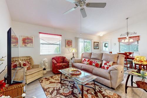 St. Charles House | Smith and Davis Retreat