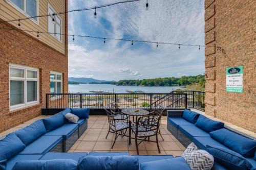 Smith Mountain Lake Apartment | Smith Mtn Lake Retreat Indoor PoolandHot Tub Access