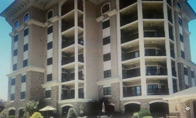 Westlake Corner Condo | SML- Moneta, Va 3 bd condo @ Bridgewater Pointe Plaza