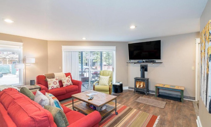 Telluride Apartment | Smuggler A