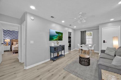 Jacksonville Beach House | SMV Azure Sands Retreat