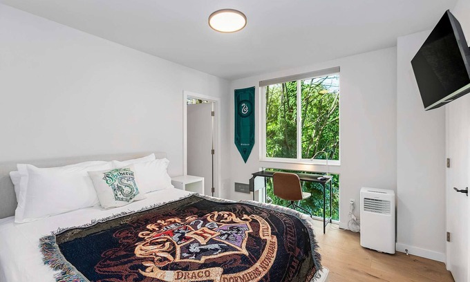 East Queen Anne Apartment | Snape's Sanctum of Shadows Sweet Suite